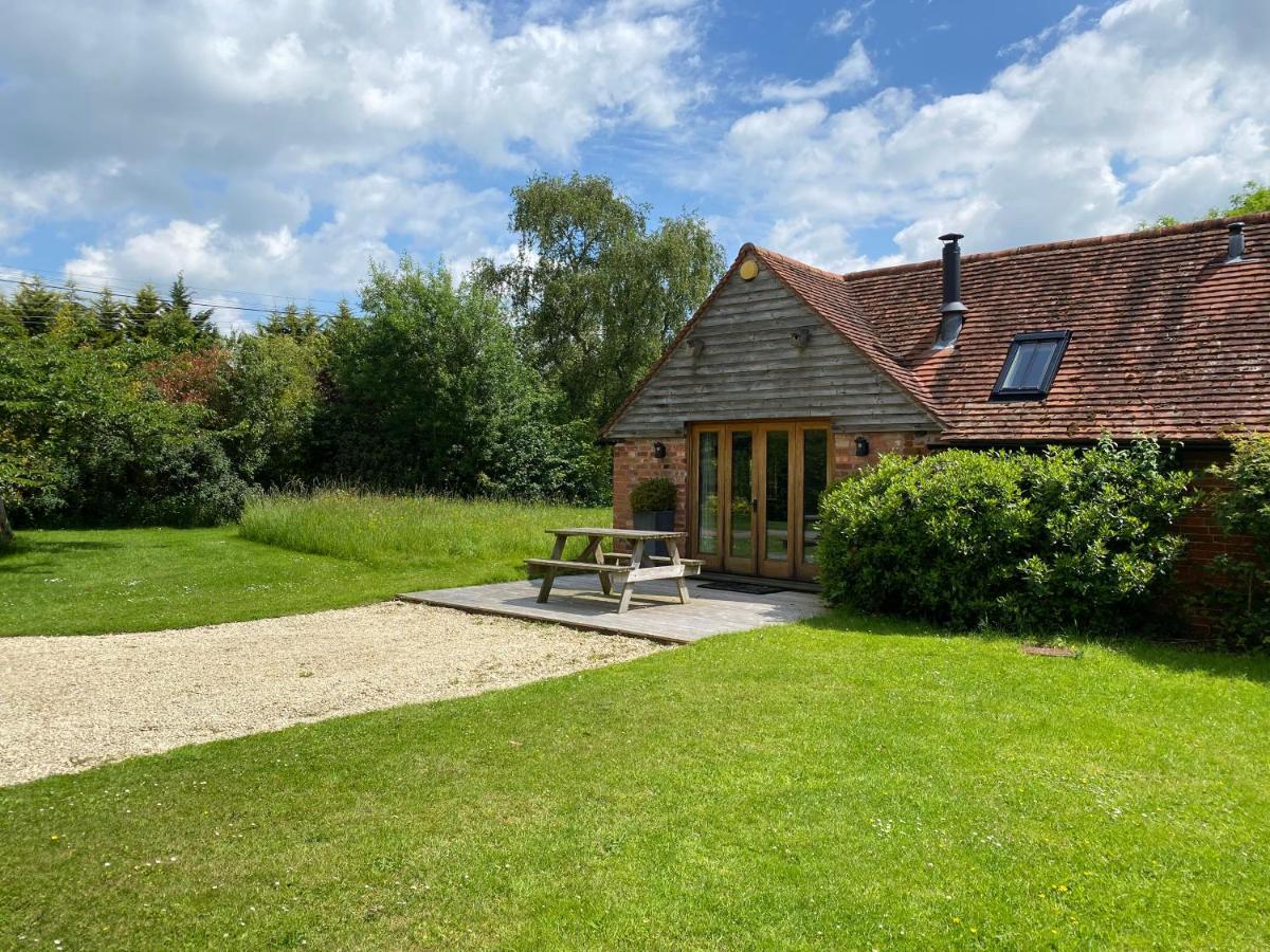 Hidden Cottages Two Lovely 1 Bed Cottages In Peaceful Surroundings, 1 With Log Burner Henley-in-Arden Екстериор снимка